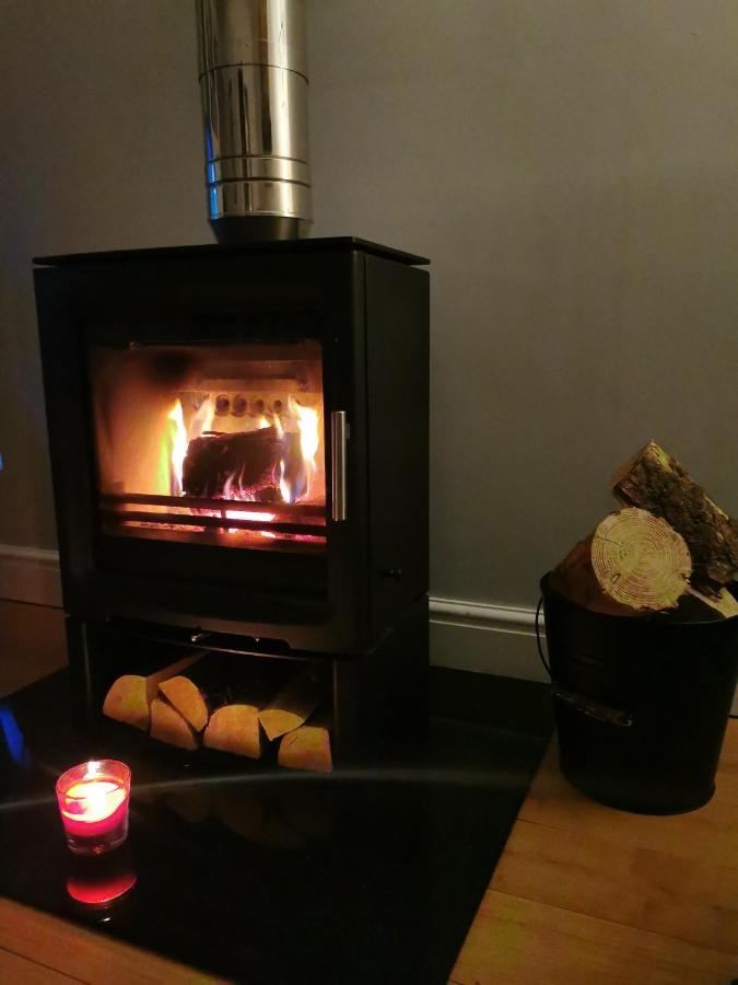 3 Bed Holiday Home In Llandeilo With Log Burner Bagian luar foto